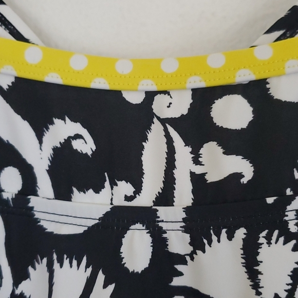 24th & Ocean Black, White & Yellow Tankini Swim Top S - Picture 6 of 10